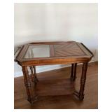 Antique tea cart/server excellent condition. Has brass towel bar and glass insert. 33“ x 20“ x 26 1/2“.