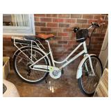 Beaumont Retrospect Electric Bike.. excellent condition, 28 inch tires. Charger is included.