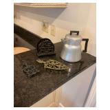 Vintage Wear Ever kettle with 2 cast iron trivets and cast-iron napkin holder