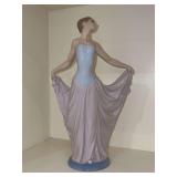 Beautiful Lladro “The Dancer” Porcelain Figurine (5050)…..11” tall