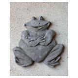 Heavy resin frog stepping stone…..12w x 12 tall
