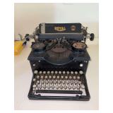 Antique Royal Model 10 typewriter