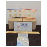From The United States Mint The 1998 Uncirculated Coin Set in Original Envelope...