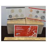 United States Mint 2005 DENVER Uncirculated Coin Set in Original Envelope...