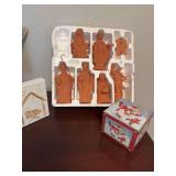 Terra-cotta seven piece manger set, 6 x 6 x 5 snowman covered box and a 6“ x 8“ canvas manger picture