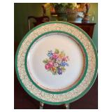 Steubenville 9 inch gold rimmed plate. “Trend” pattern