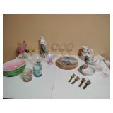 2 Grace Fine Porcelain flamingo-themed pitcher/creamer. 4 Macy