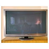 Panasonic Viera 50" Plasma HDTV 3D Model TC-P50VT20 on swivel base.