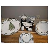Johnson Brothers Victorian Christmas fine tableware completer set and 3 extra pieces. See all photos.