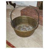 Brass? Copper? vintage  pot with handle. Pot is 12.5 x 5 in tall, not including handle. Has a repair as shown.