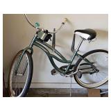 TREK quality made cruiser bicycle. 26" girls frame. Look these up, don