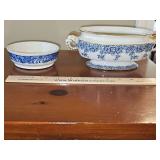 Spode bowl and Royal Worcester blue transfer wear bowls.