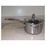 Zwilling J.A. Henckels 2qt lidded sauce pan with strainer lid - 3-ply material - looks brand new