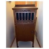 Antique upright Pathé Frères phonograph (not working)…..in good condition…..20-1/4 x 20-1/4 x 44-1/4 tall…..model X - number 6735