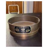 Vintage W.S. Tyler Company laboratory testing sieve, specifically a 48-mesh "Standard Screen Scale" model