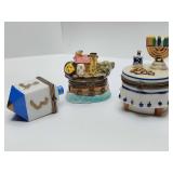 Porcelain hinged trinket boxes, Hanukkah theme, Dreidel and a Noah