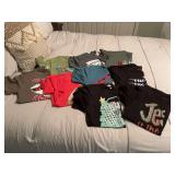 Group of size small T-shirts short sleeves