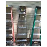 6 foot wooden A-frame ladder with painters tray