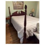 Cherry queen size bed 62“ x 86“