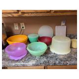 Grouping of vintage Tupperware as shown
