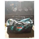 Makita XSH01 Cordless Circular Saw w/ Charger and 2 Batteries