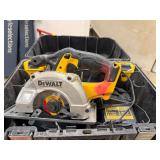 Dewalt DCS373 20V Max 5 1/2 Inch Cordless Metal Cutting Circular Saw Kit