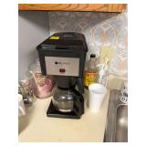 Lot of Bunn Coffee Maker and Oster Toaster
