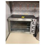 Black and Decker Toaster Oven and Cuisinart Can Opener Lot