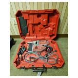Milwaukee Magnetic Drill Press with Case