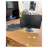 HP EliteDesk 800 G4 TWR PC w/ Planar PLL2210W Monitor