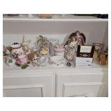 Shelf of decorative items as shown.
