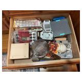 Contents of two kitchen drawers