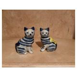 Set of two blue and white cat figurines porcelain 4 1/2 inches tall