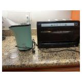 Food saver and Dash– kitchen utensils