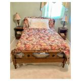 Vintage Wooden Open Lattice Bed at 56x39x80
