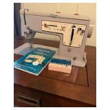 Beige Singer Stylist Model 457 Sewing Machine w/Folding Wooden Cabinet