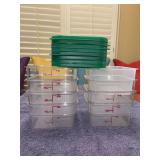 Set of (10) CAMBRO (2qt.) plastic storage containers with (8) lids