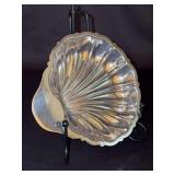 Unmarked sterling shell design trinket dish - 5” - 85.8 grams - stamped 131