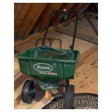 Scotts Speedy Green 3000 lawn spreader