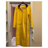 Women’s Talbots full length rain coat - size L - needs wiped down