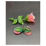 Glass rose brooch with matching clip-on earrings - very pretty design