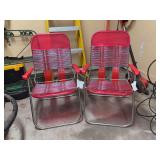 (2) Vintage Vinyl Jelly Tube Folding Lawn Chairs - in like new condition