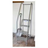 4 Step Safety Ladder