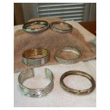 Grouping of (6) nice looking cuff/hinged & bangle bracelets