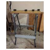 Portable folding clamping workbench