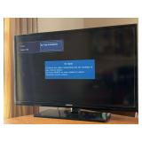 Samsung 32” 720p LED HDTV (model UN32EH4003FXZA) - not a smart TV - working condition - no remote