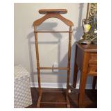 Wooden men’s valet