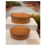 2 Kentucky Oval Shaker boxes. 7 1/2 inches and 6 inches.