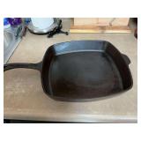 Wagner Ware 11 inch cast iron Square skillet. 1220 -Sidney