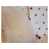 Lightly used unmarked Queen set of Woolrich Home made in Turkey Flannel Sheets Fall Leaf pattern and 1 Cream Fleece Blanket measuring approx. 88" x 88".
